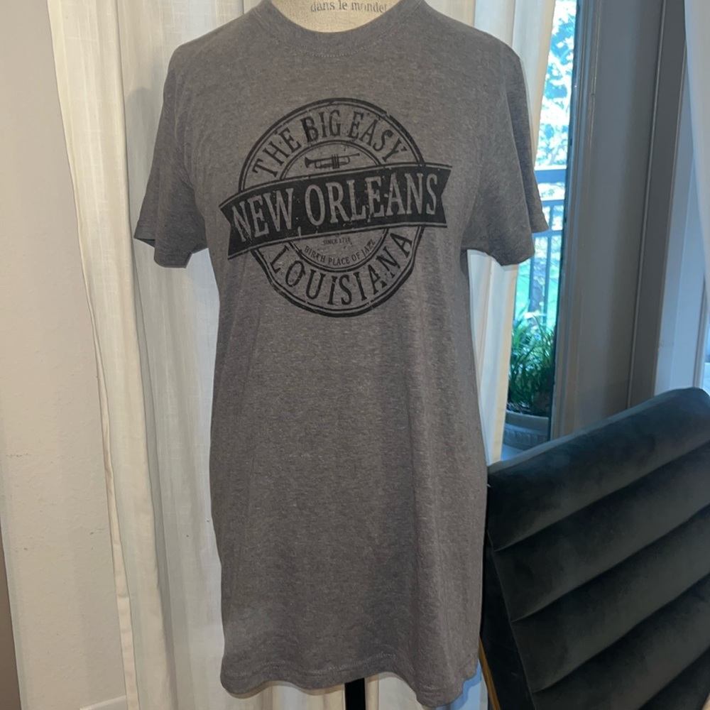 Classic Apparel New Orleans Louisiana NOLA jazz tee gray Large shortsleeve shirt